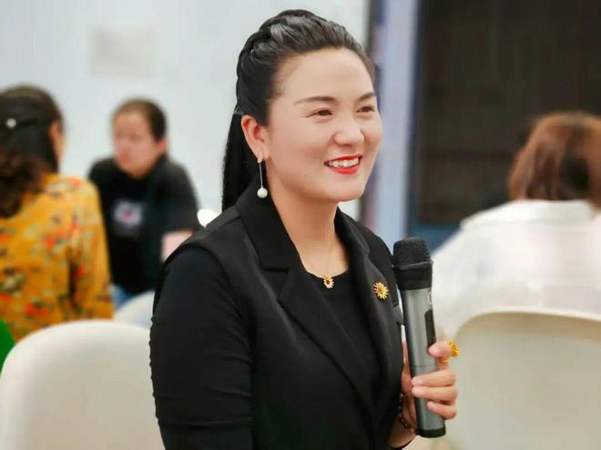 六名新人作者这是打造个人IP的新玩法CQ9电子最新网站一本爆款书如何带出
