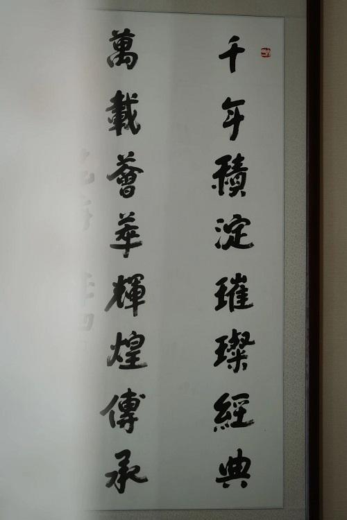 具厂凹凸传奇：遇见春天的仪式感CQ9电子最新网站来仙游红木家(图8)